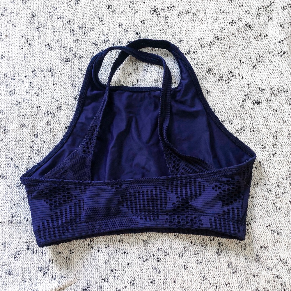 ONZIE lace blue sports bra size sm
